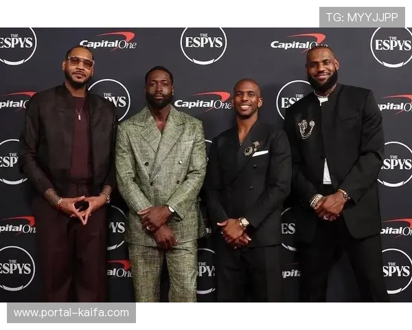 韦德赛场扔毕比鞋，安东尼搞笑干扰詹姆斯，经典花絮重温